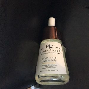 NEW Measurable Difference Jasmine & Calendula Sleeping Unisex